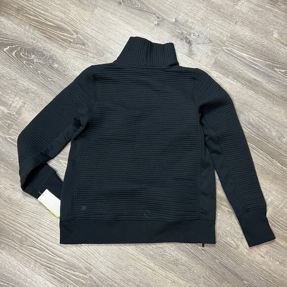 All in Motion Women's Black Quilted Pullover Sweatshirt - Size XS - NWT - Picture 7 of 7